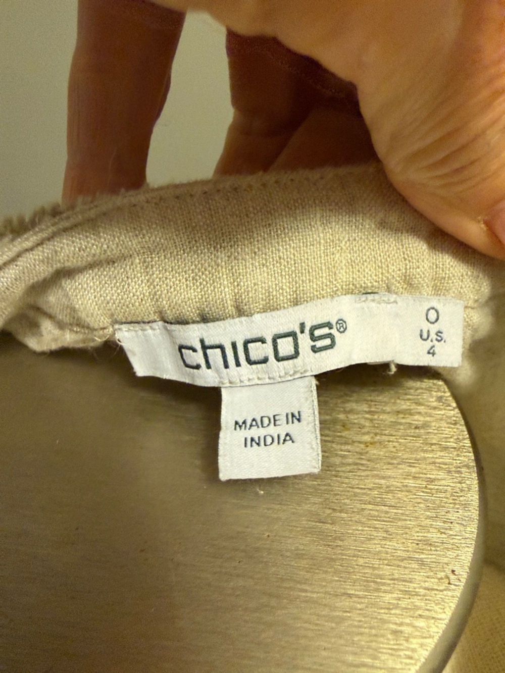 Chico’s Embroidered Boho Peasant Blouse in Natural Cream Linen - Picture 10 of 11